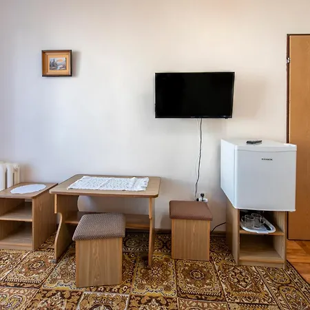 O. W. Jodelka ウェバ