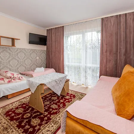 ゲストハウス O. W. Jodelka ウェバ