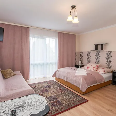 O. W. Jodelka ゲストハウス ウェバ