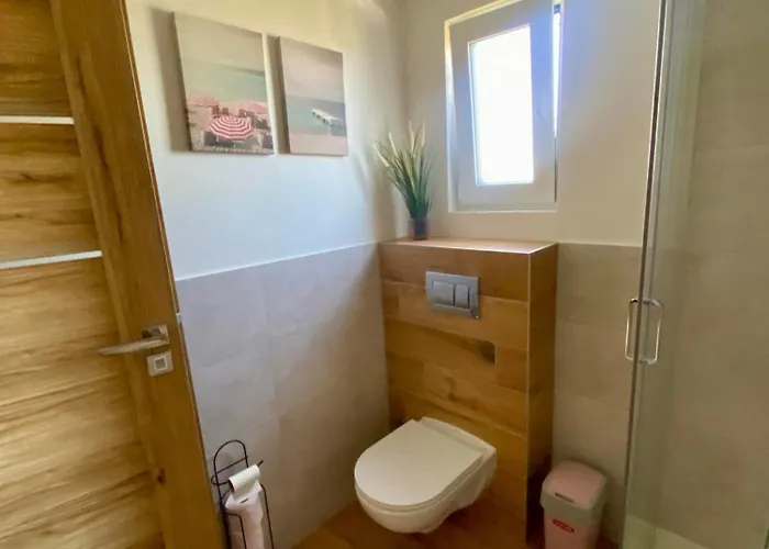 O. W. Jodelka 招待所 3*