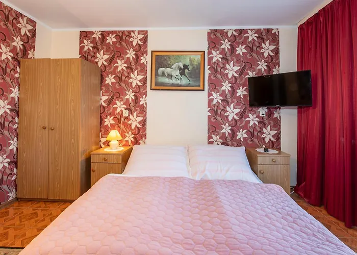 O. W. Jodelka 3* 莱鲍