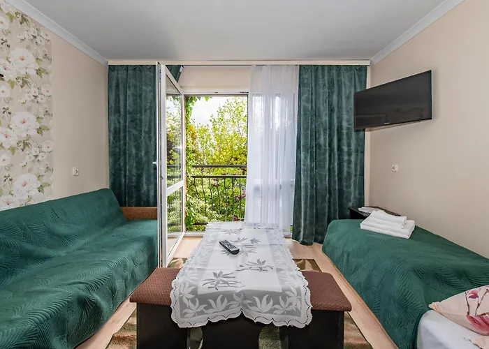 O. W. Jodelka 3* 莱鲍