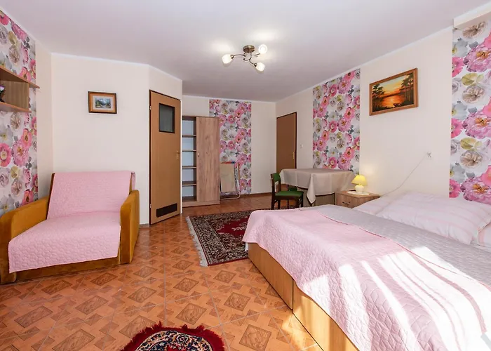 招待所 O. W. Jodelka 3*