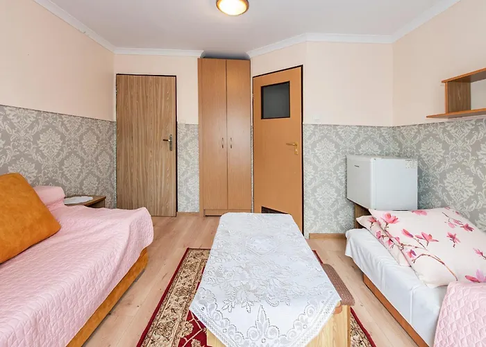 招待所 O. W. Jodelka 3*