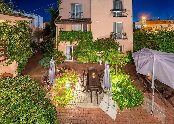 招待所 O. W. Jodelka 3*